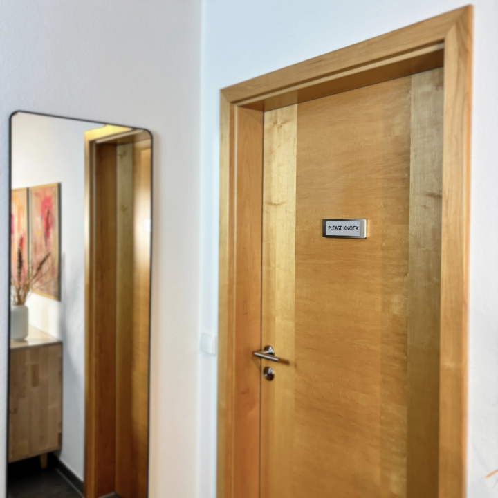 DoorTag Black
